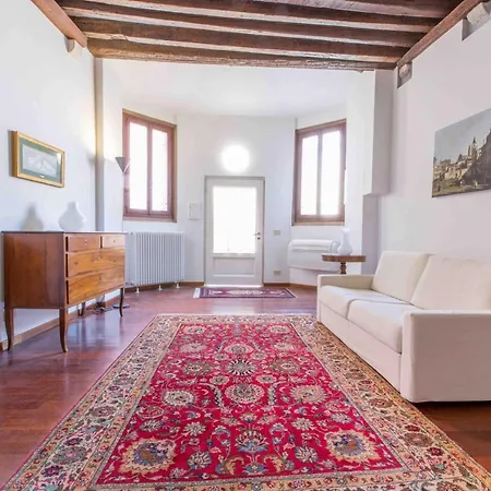 The Arch Historic Apartamento