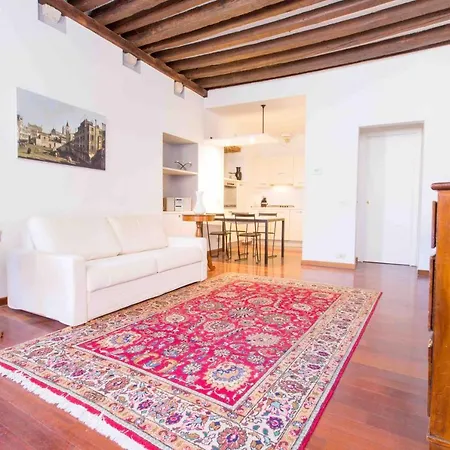 The Arch Historic Apartment