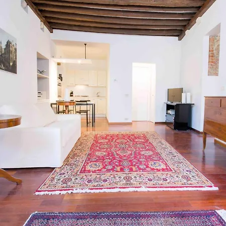 The Arch Historic * Venetië