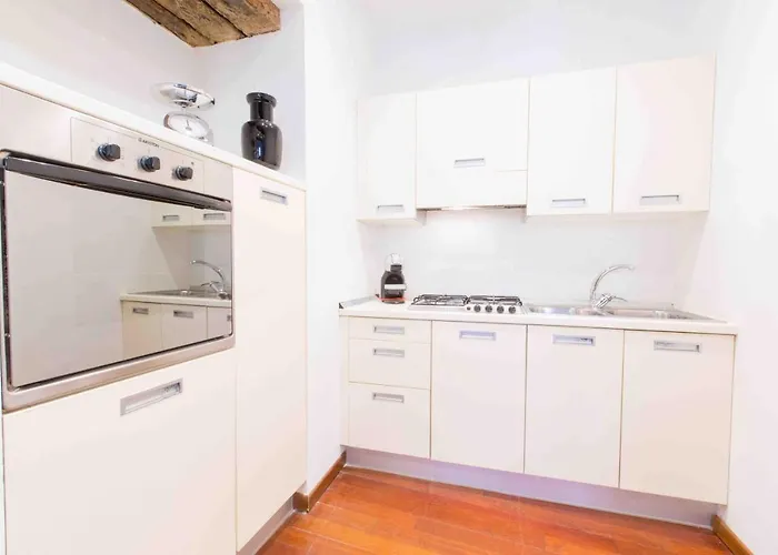 The Arch Historic Appartement *